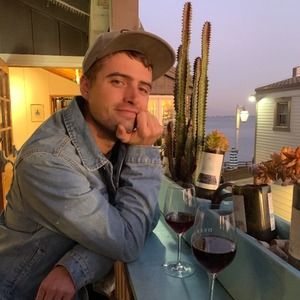 Meet your Posher, Eric